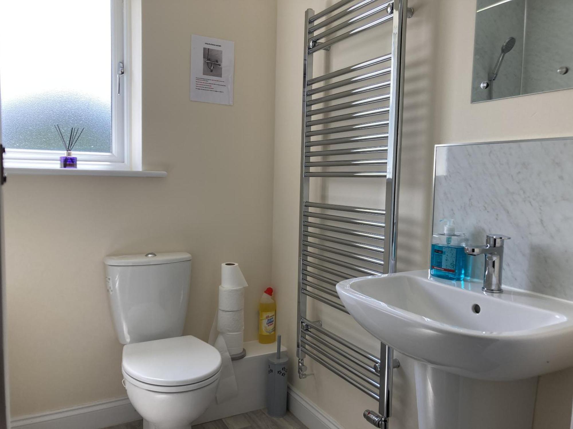 Balderton Newly Built 3 Bed House With Ample Parking 1 빌라 외부 사진